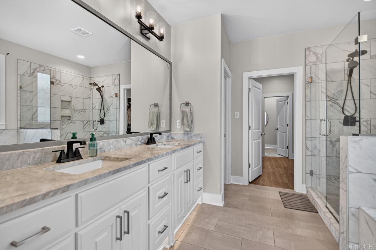 2533 Kara Property Photo 15
