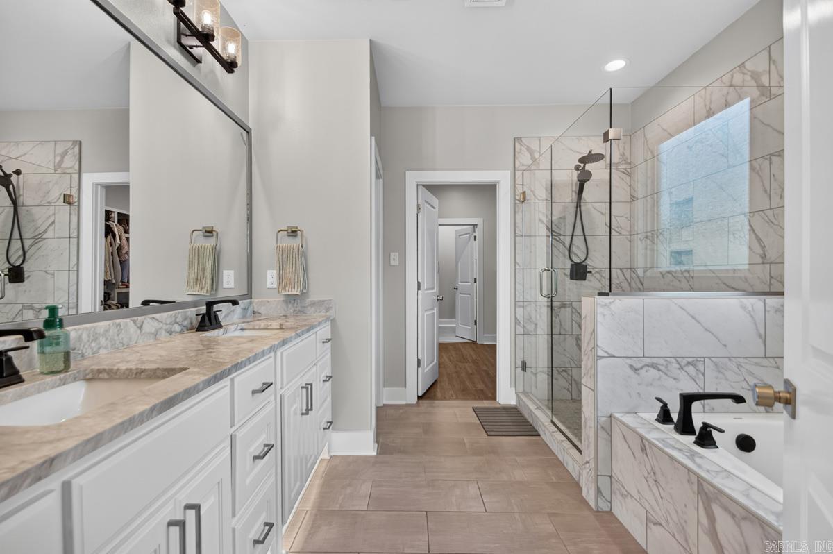 2533 Kara Property Photo 16