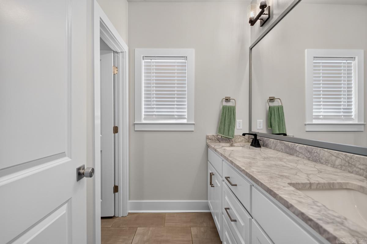 2533 Kara Property Photo 22