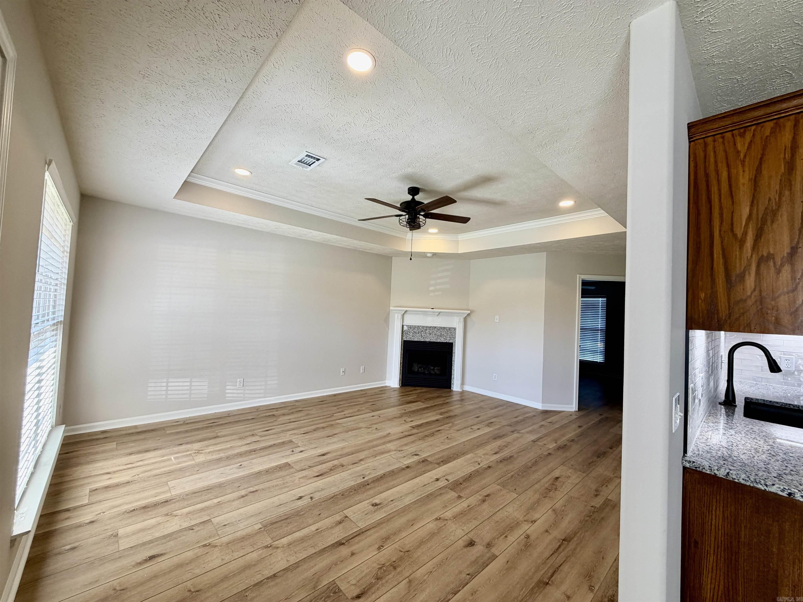 2430 Apple Blossom Property Photo 3