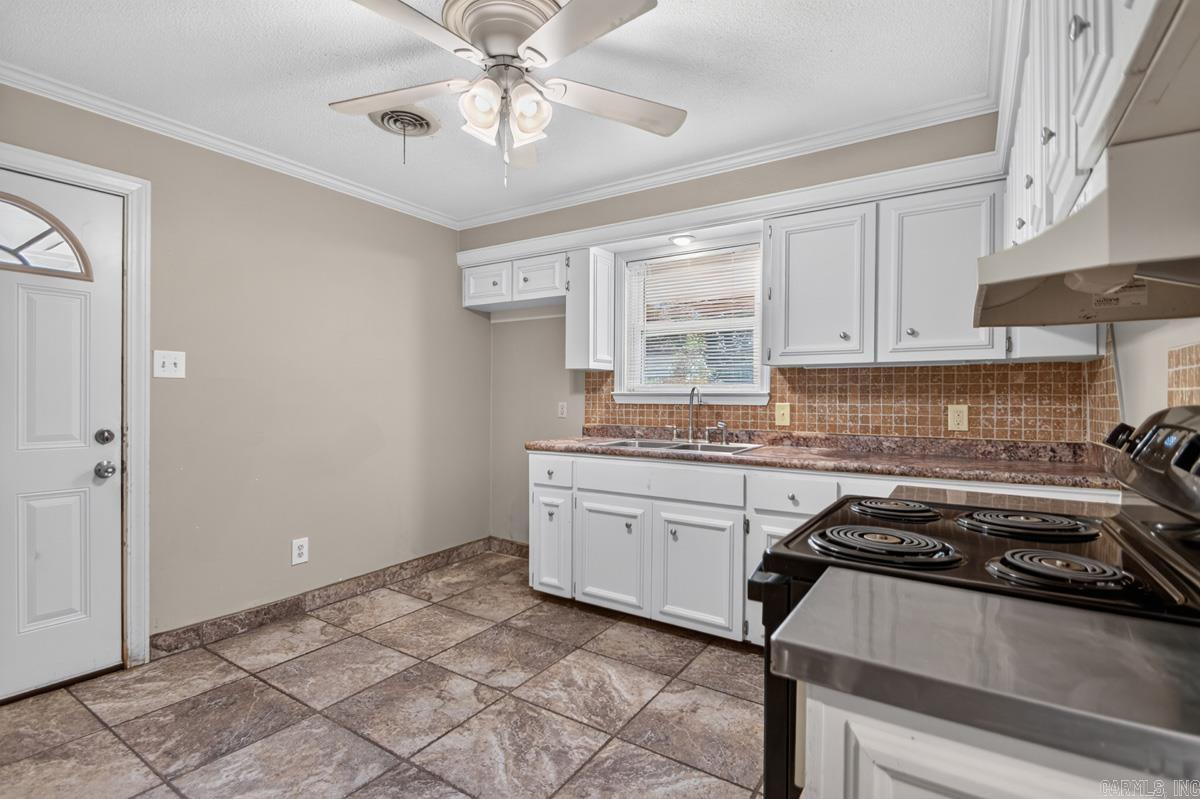 3214 Zion Street Property Photo 9