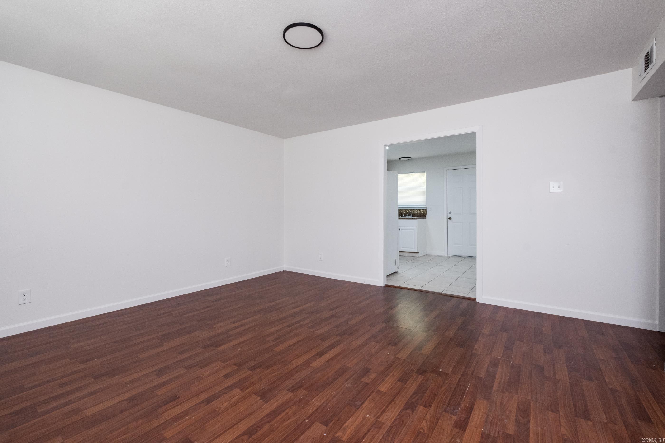 1804 Kelly Drive Property Photo 8