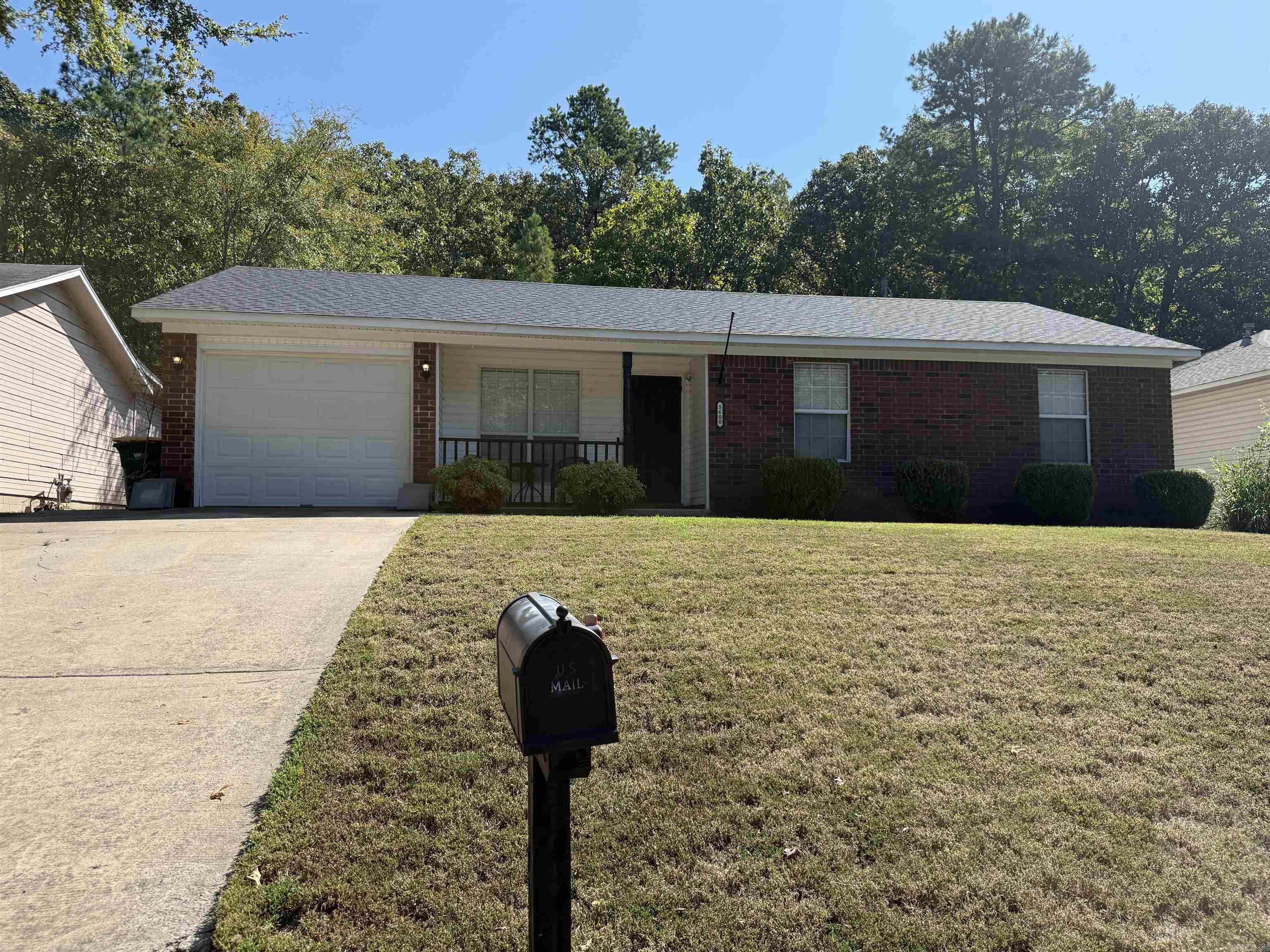 5600 Parker Street Property Photo 3