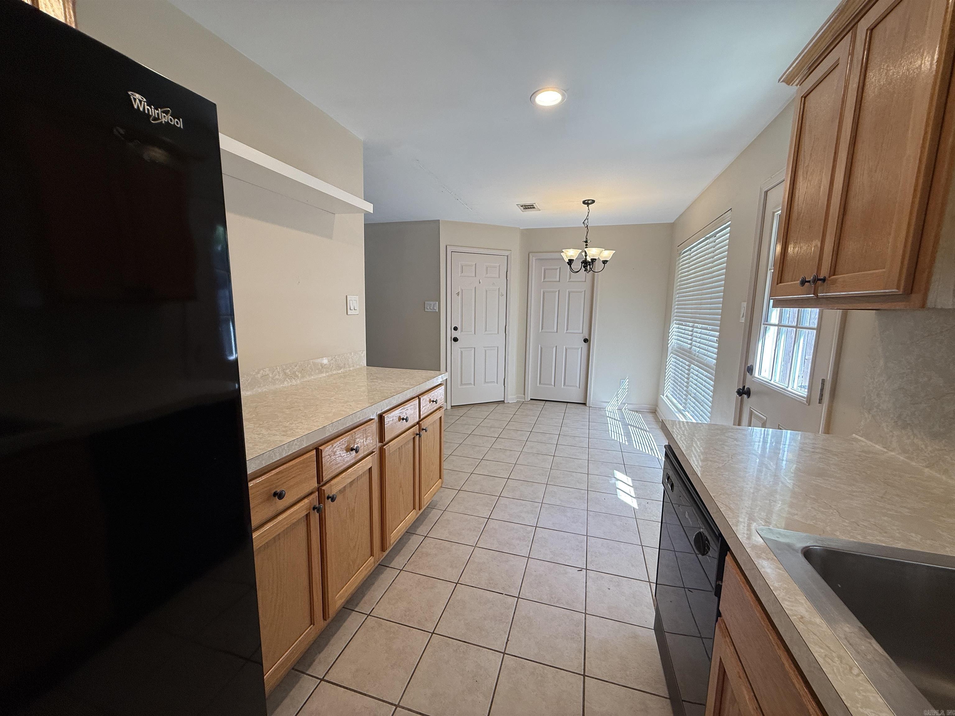 5600 Parker Street Property Photo 14