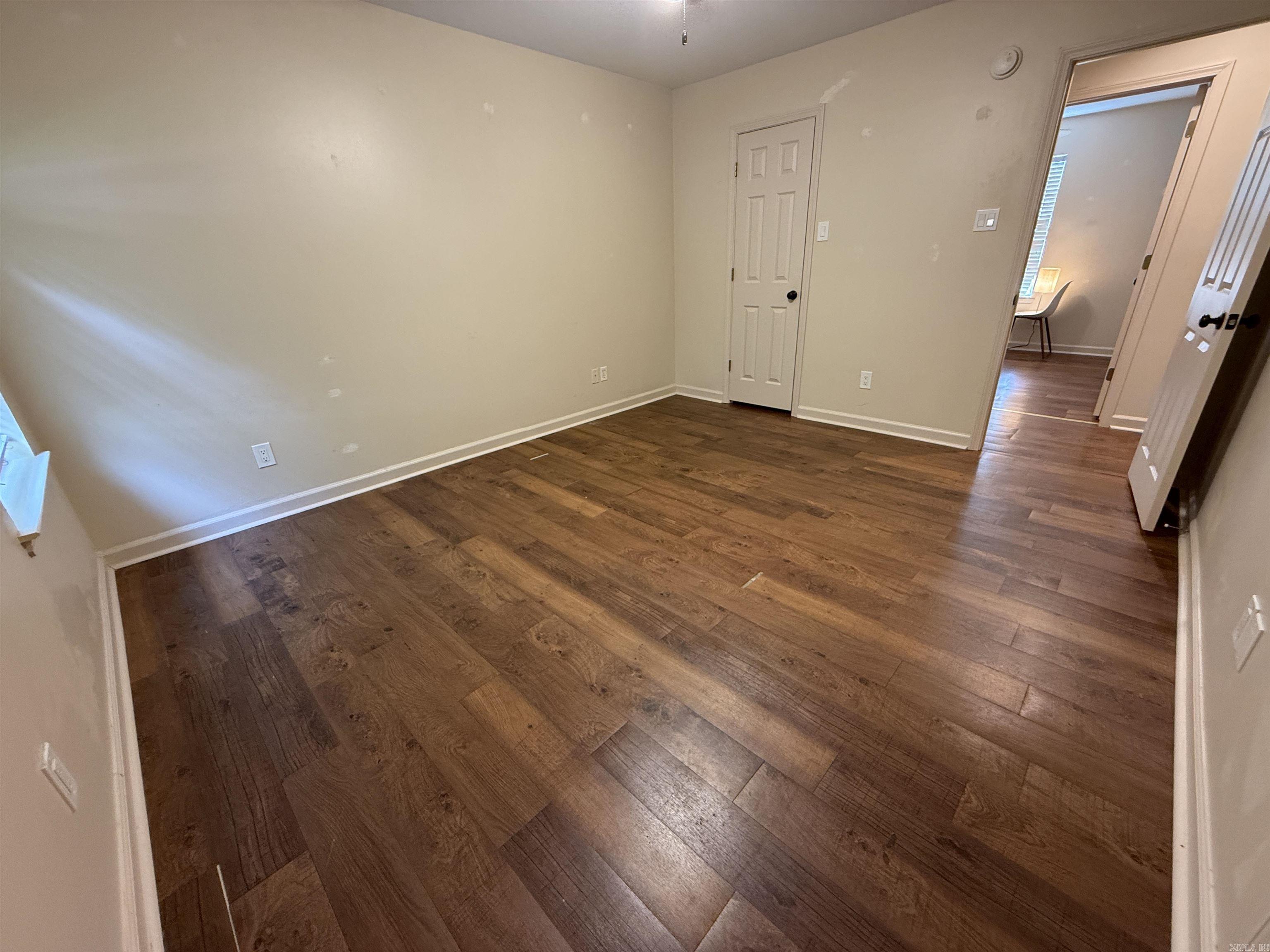 5600 Parker Street Property Photo 22