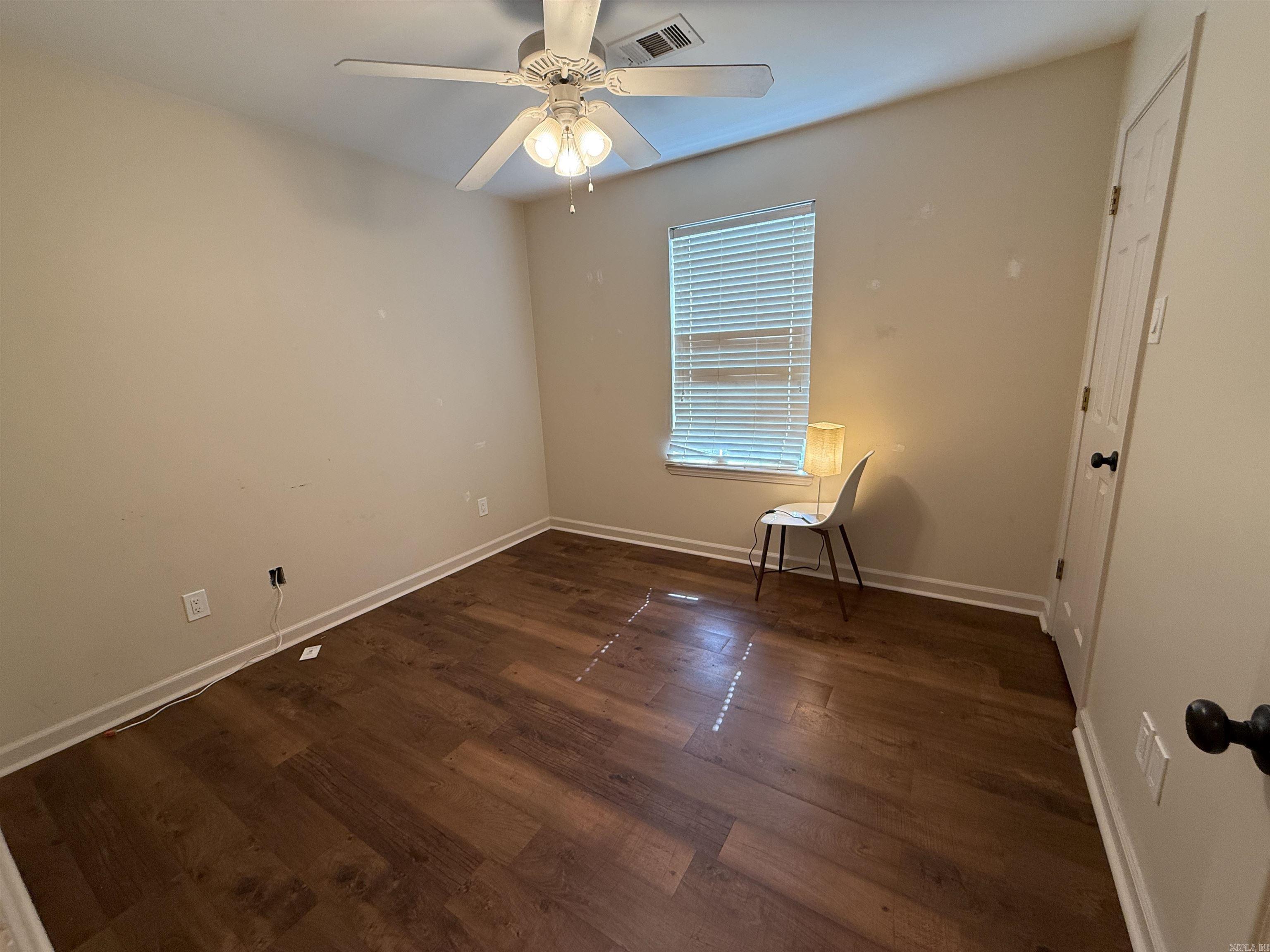 5600 Parker Street Property Photo 24