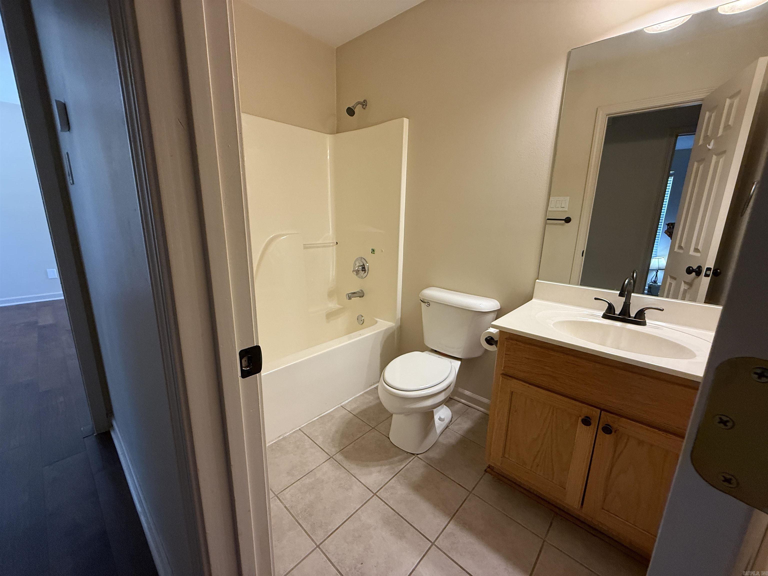 5600 Parker Street Property Photo 32
