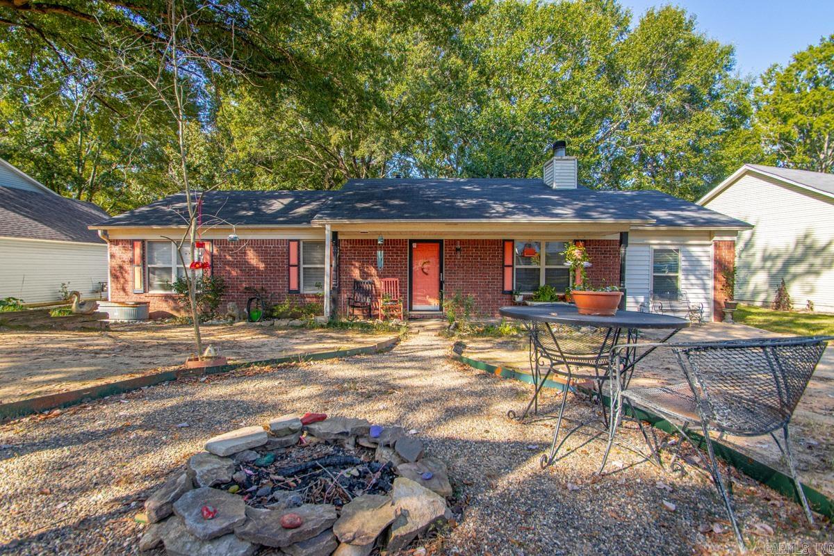 2211 Amber Cove Property Photo 4