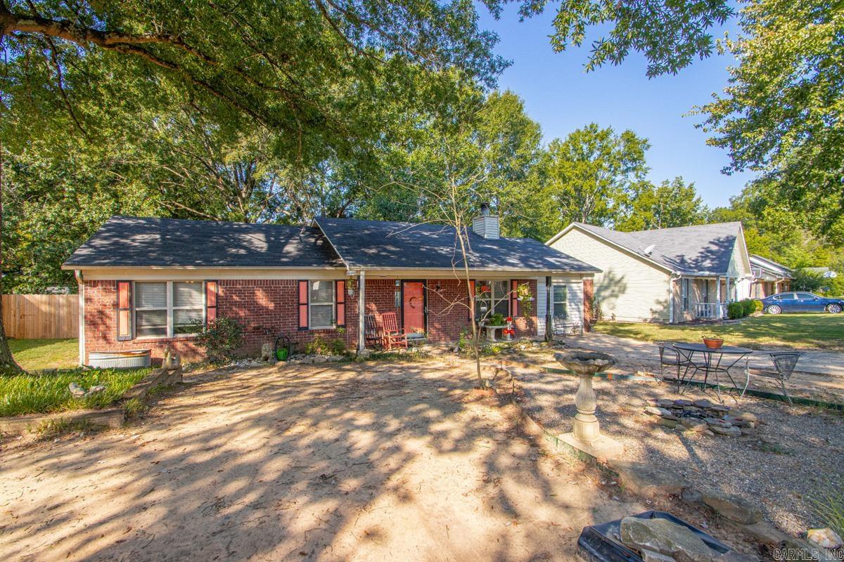 2211 Amber Cove Property Photo 5