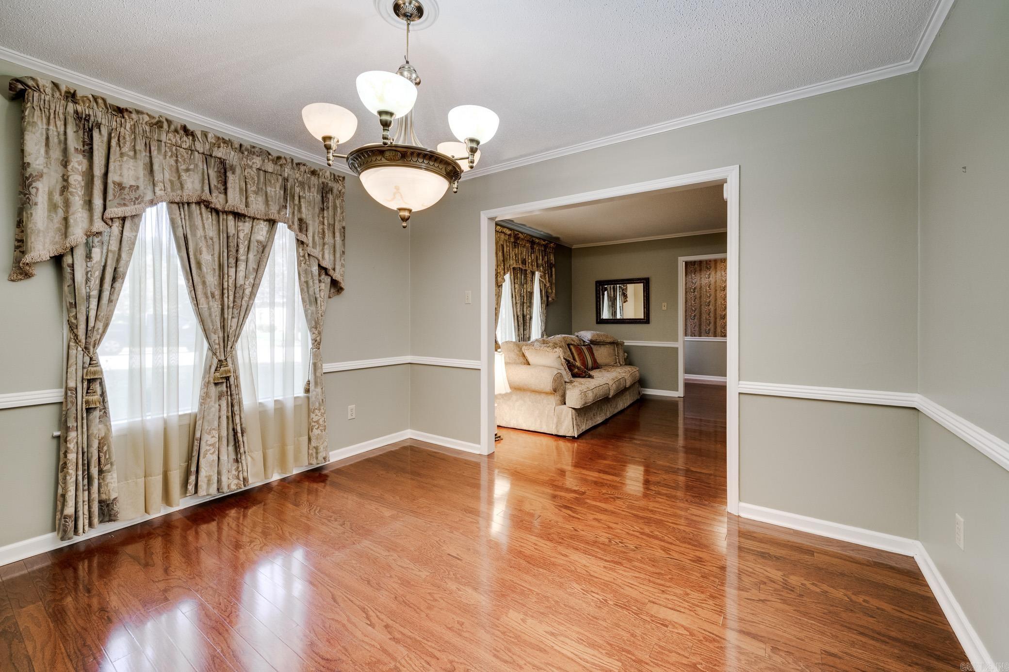 6 Club Road Property Photo 10