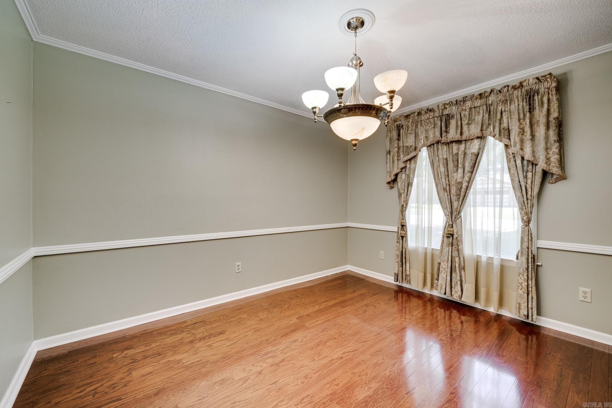 6 Club Road Property Photo 12