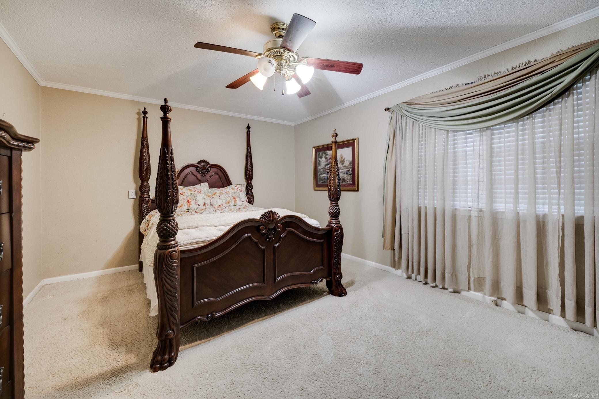 6 Club Road Property Photo 21