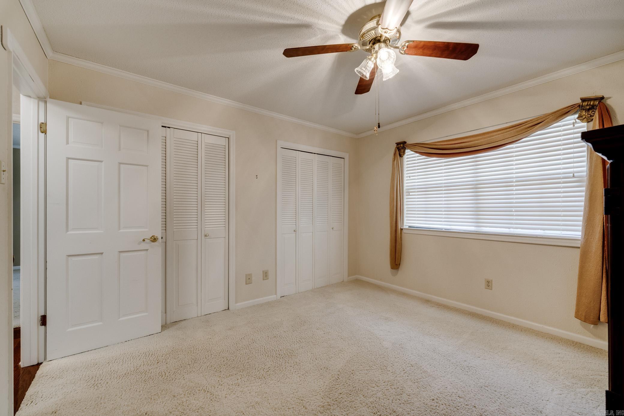 6 Club Road Property Photo 26