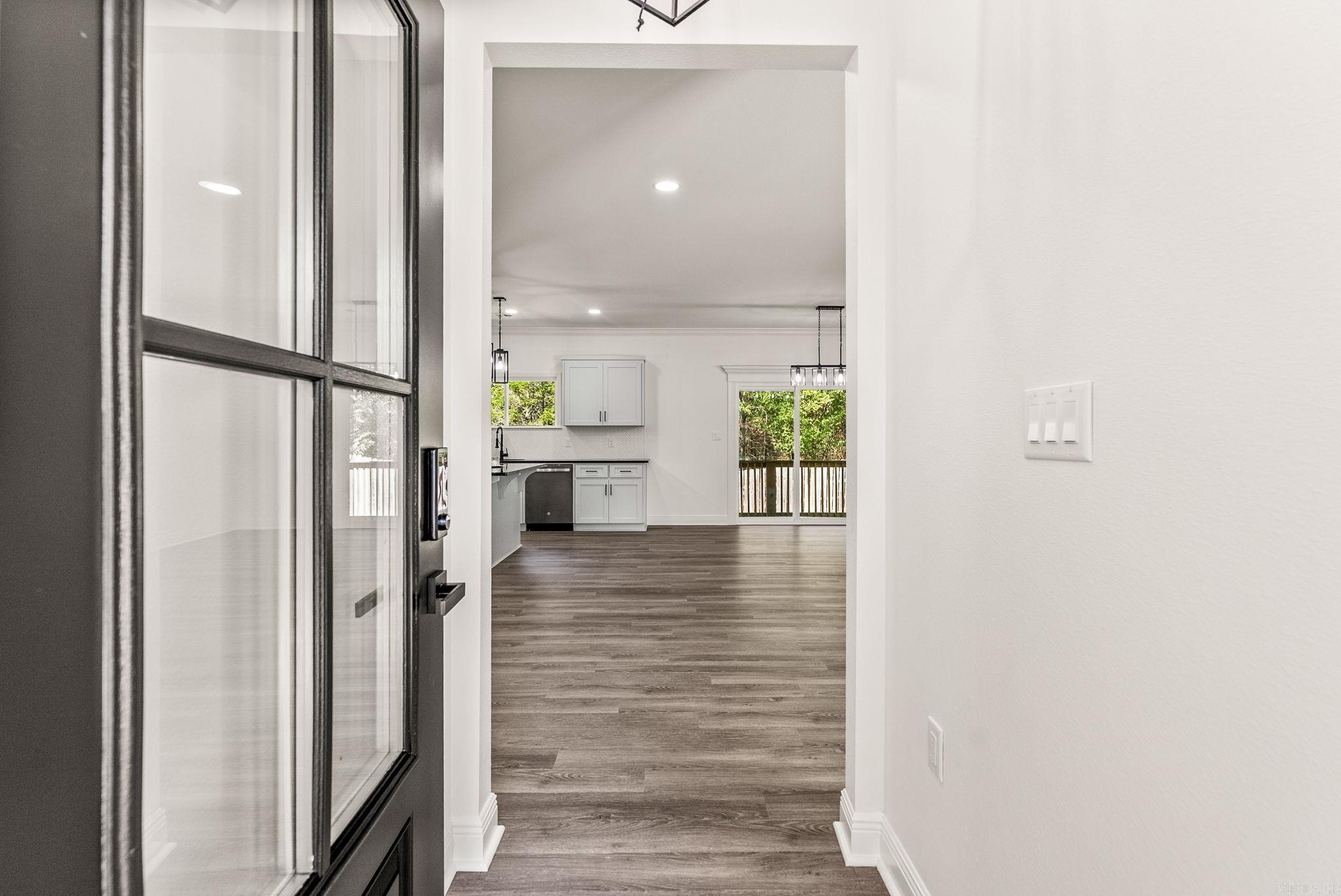 9 Idlewood Place Property Photo 5
