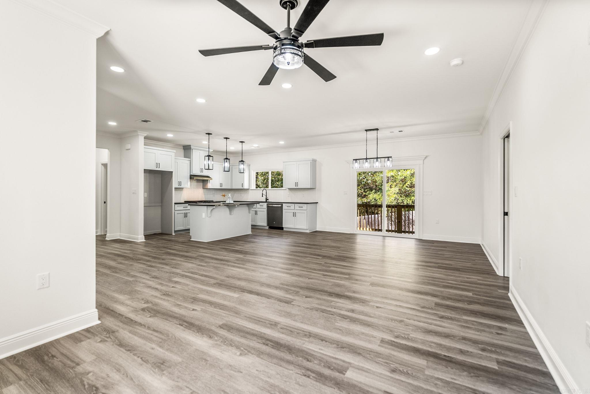 9 Idlewood Place Property Photo 11