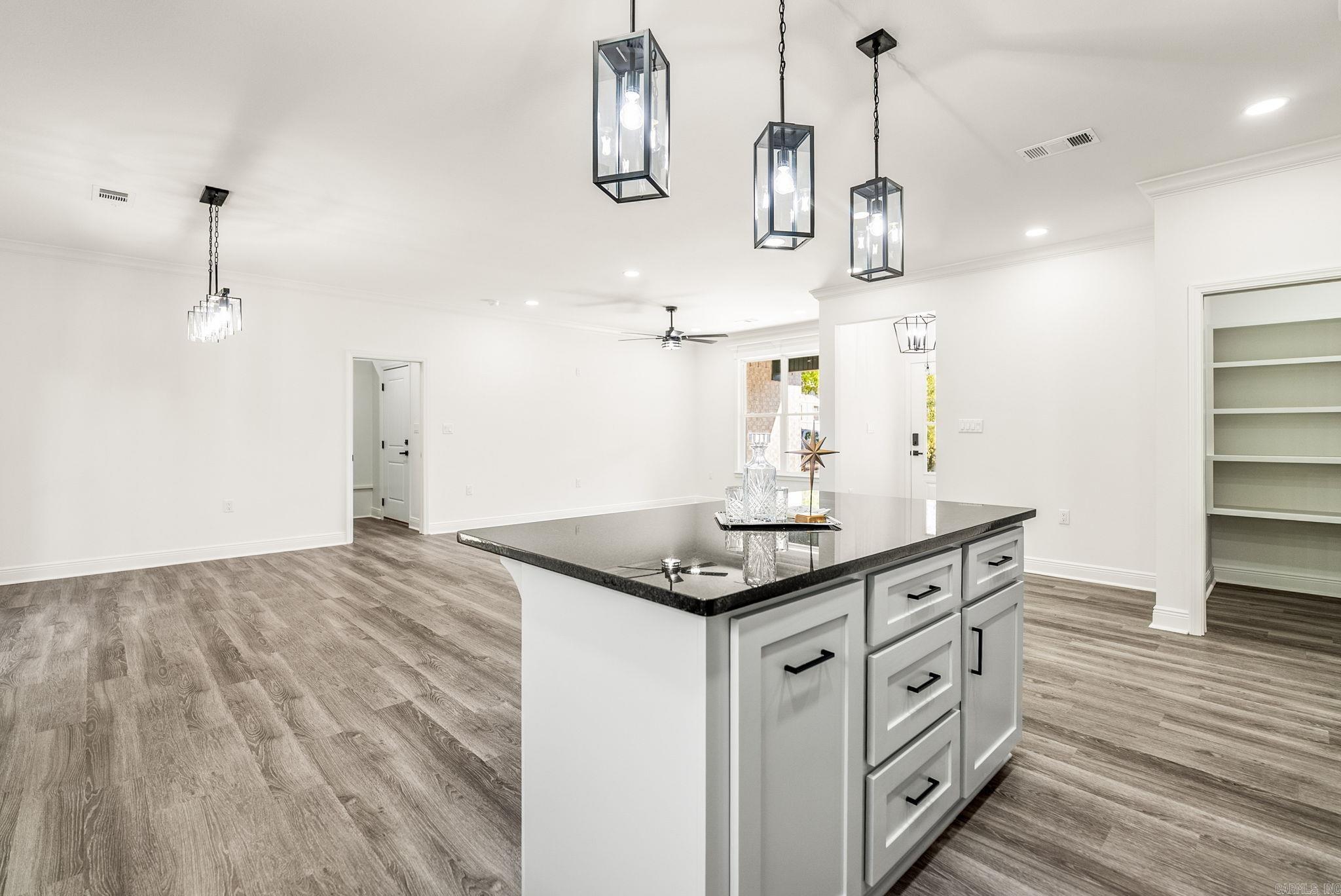 9 Idlewood Place Property Photo 14
