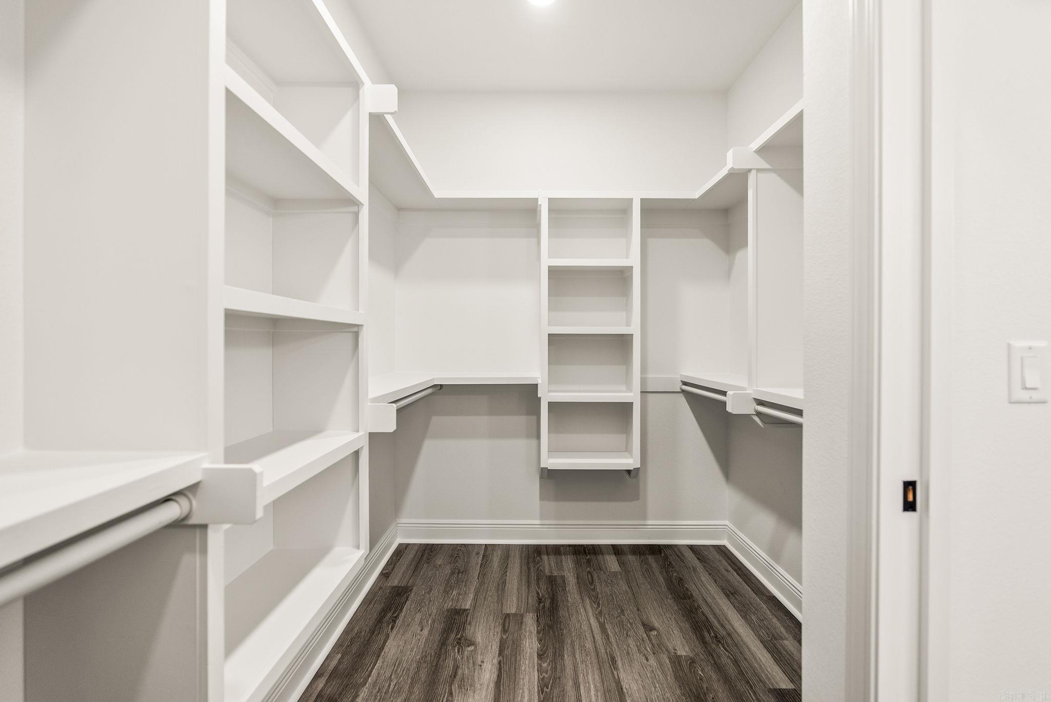 9 Idlewood Place Property Photo 21