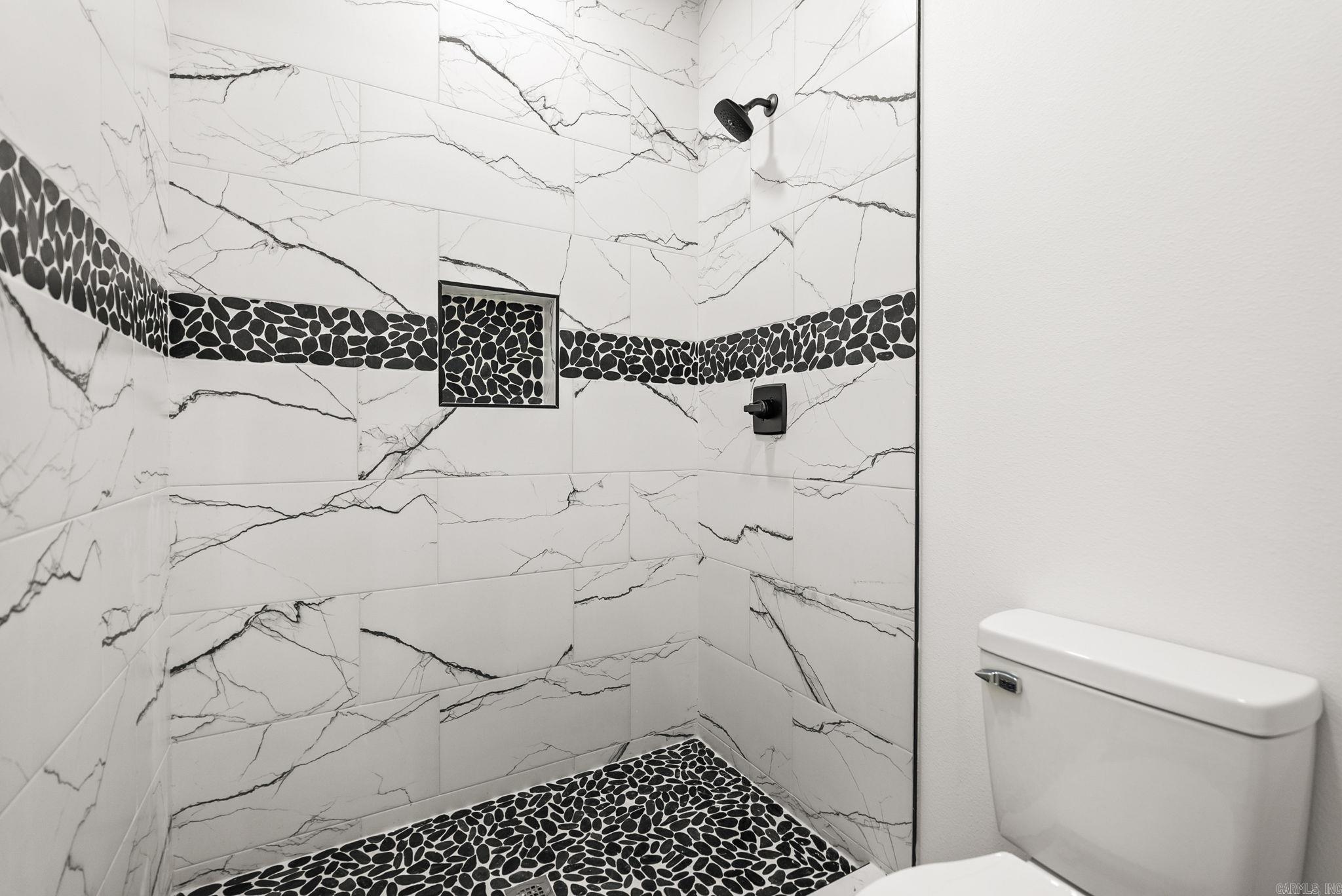 9 Idlewood Place Property Photo 23