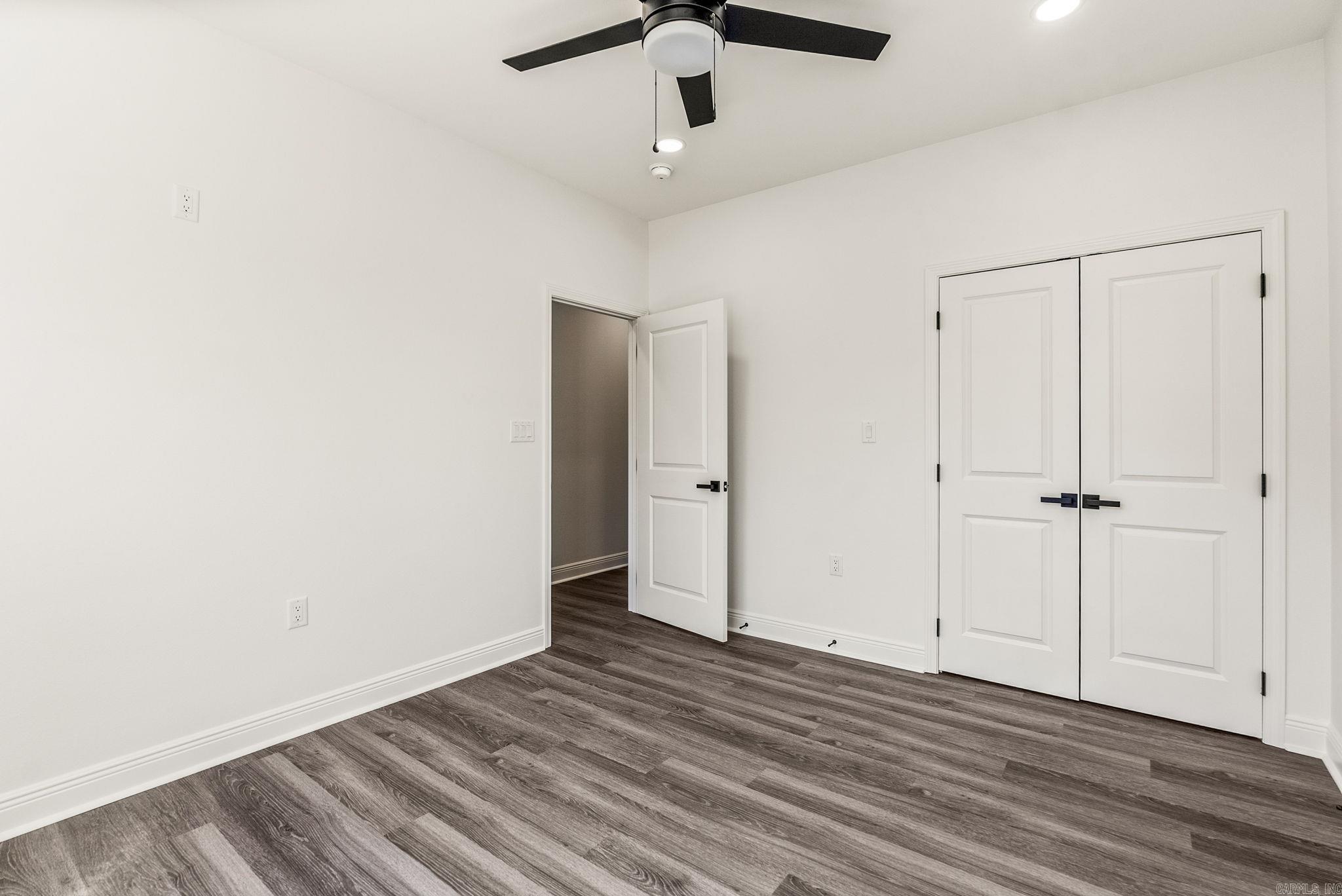 9 Idlewood Place Property Photo 25