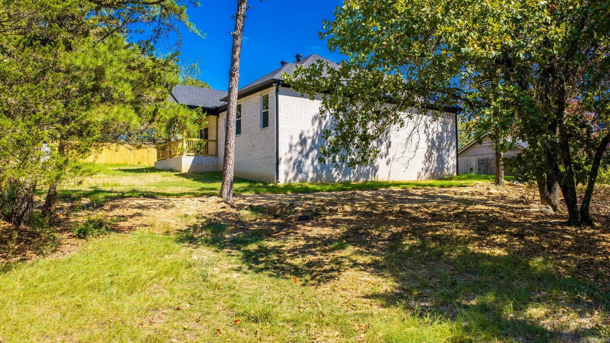 9 Idlewood Place Property Photo 33