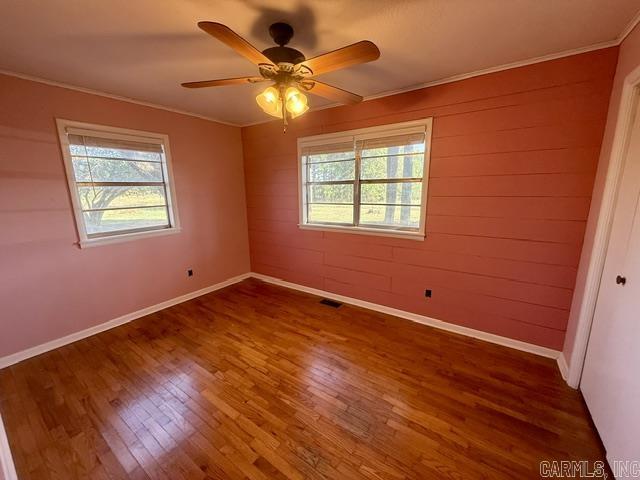 409 County Road 3542 Property Photo 12