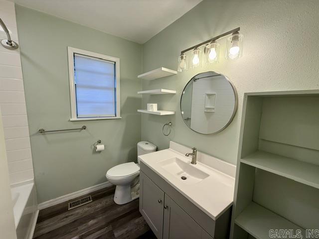 409 County Road 3542 Property Photo 14