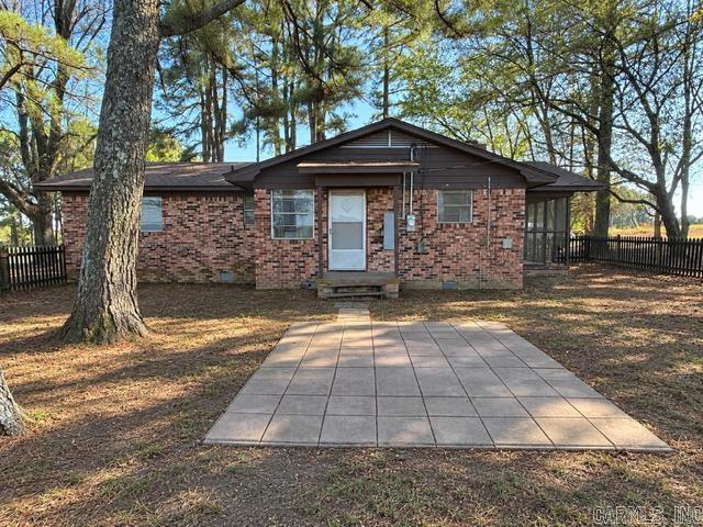 409 County Road 3542 Property Photo 18