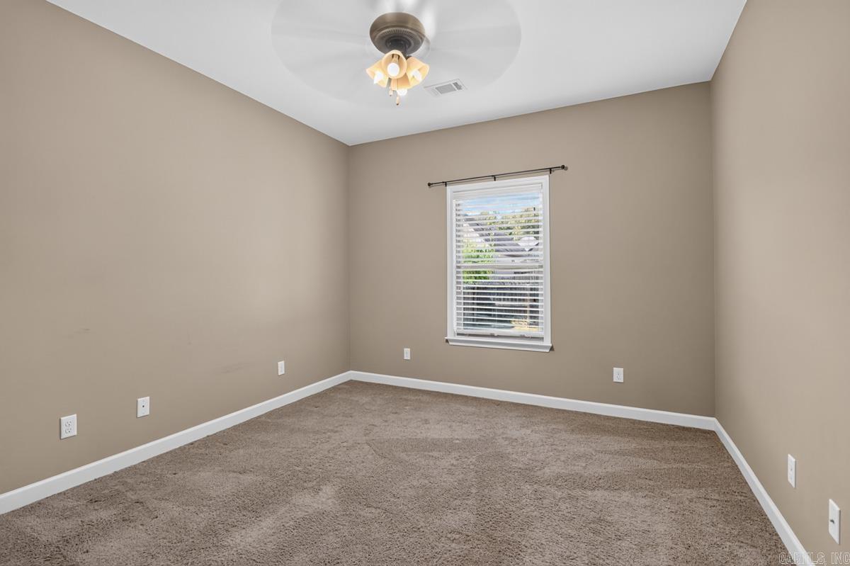 9517 Meadow Creek Dr Property Photo 18