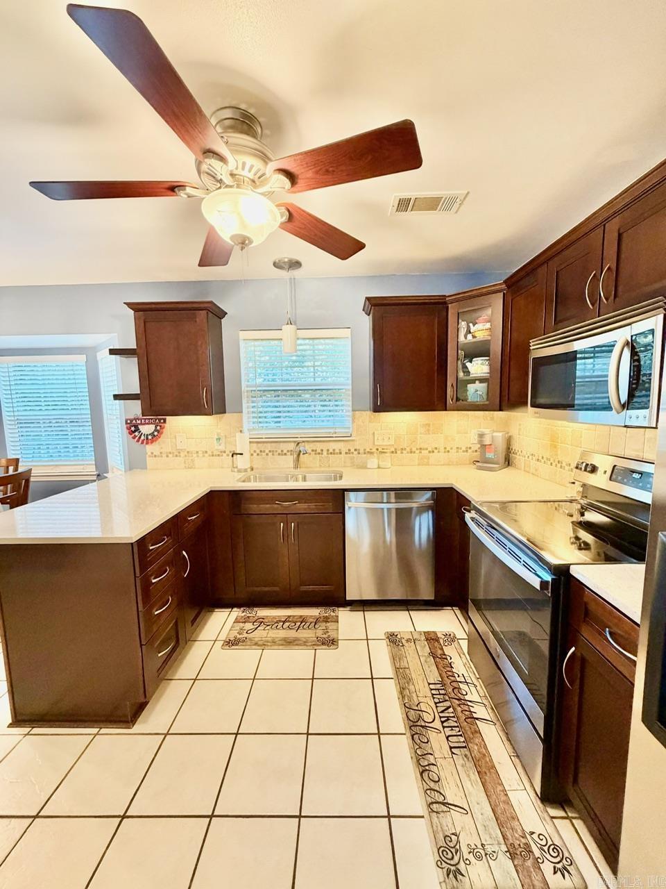3157 Woodruff Creek Drive Property Photo 8