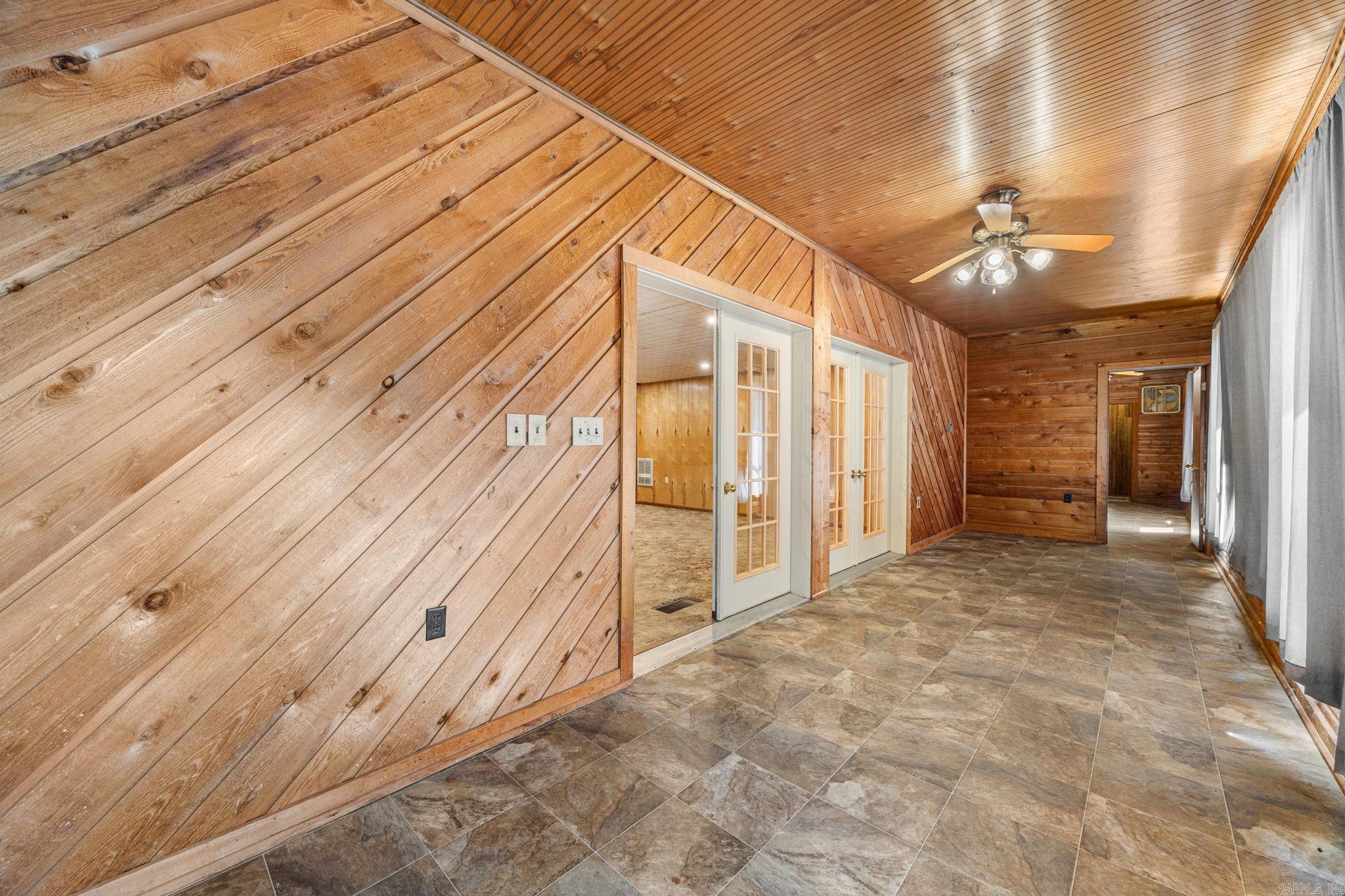 103 Pleasant View Drive Property Photo 6