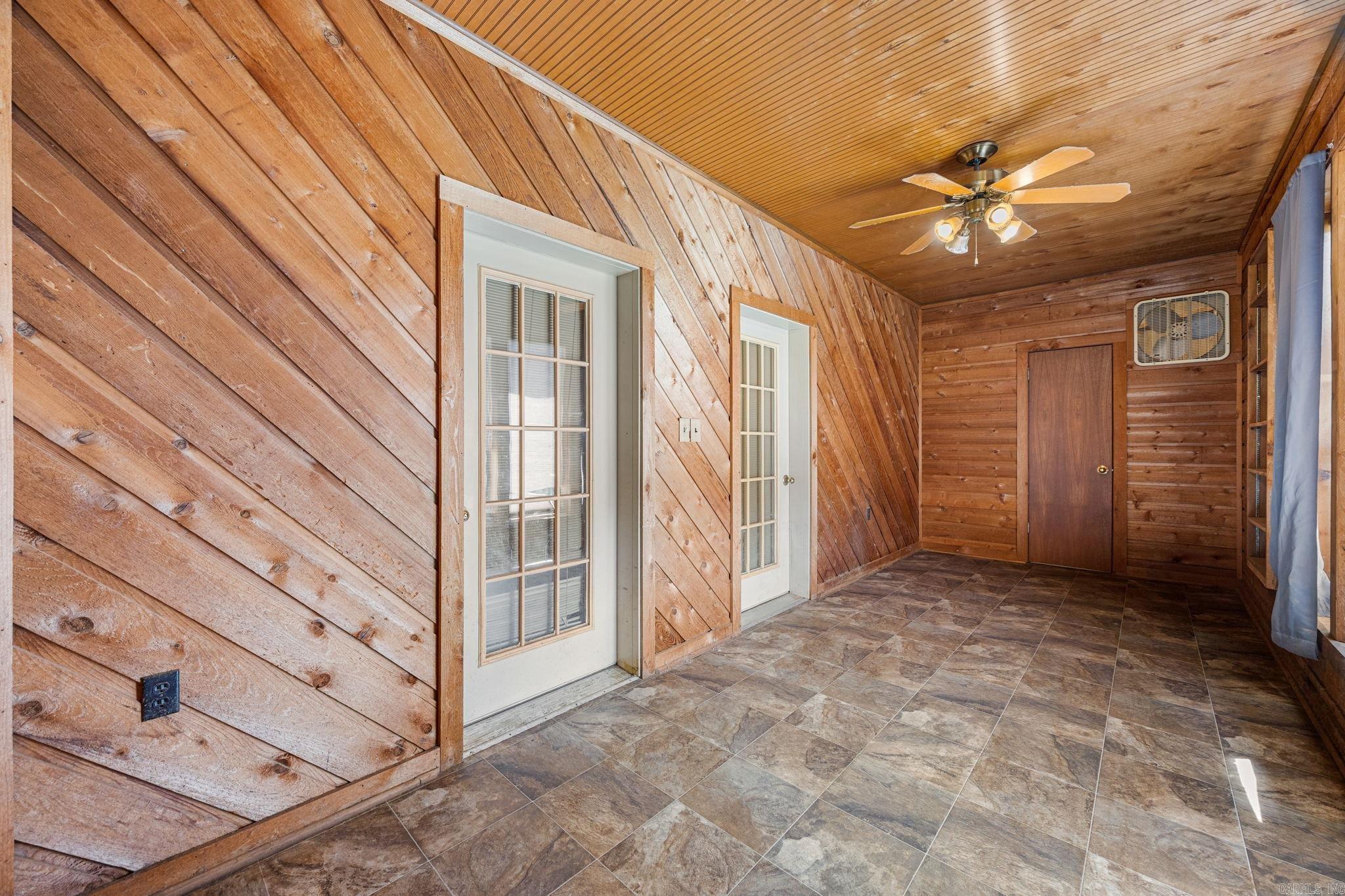 103 Pleasant View Drive Property Photo 8