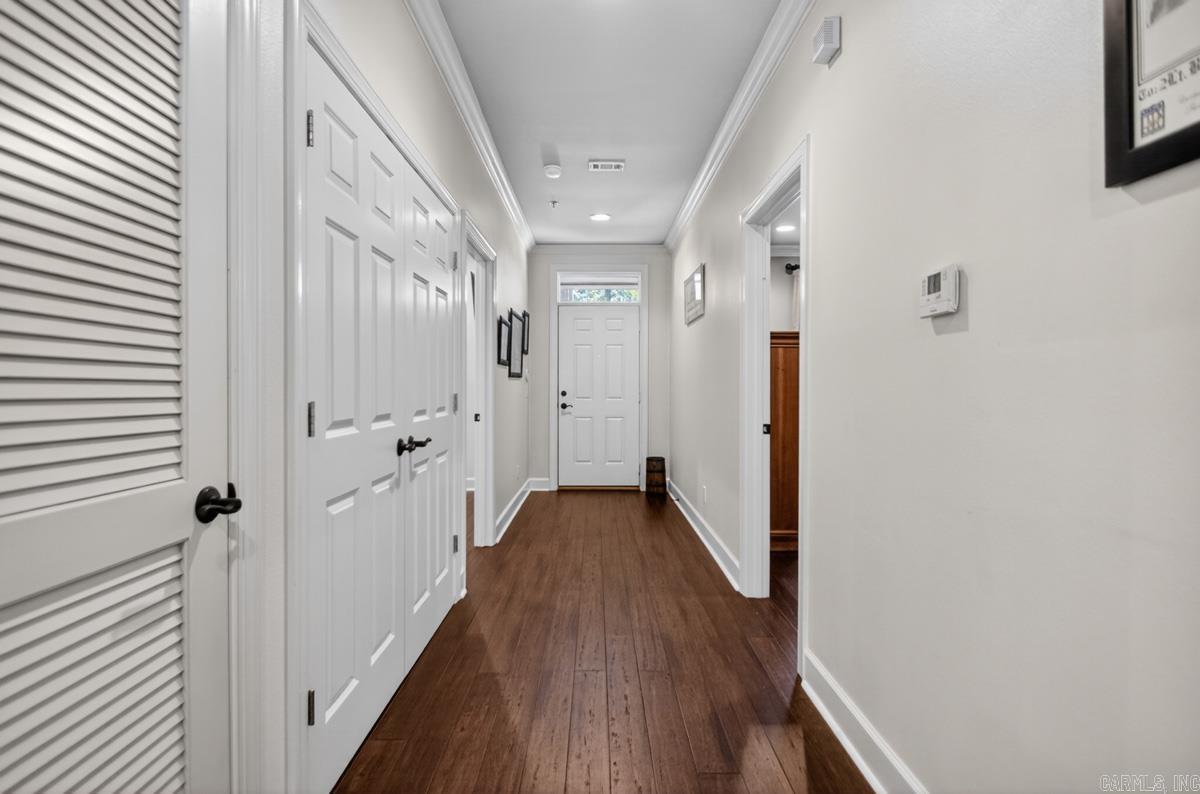 100 Vallon Lane #103 103 Property Photo 6