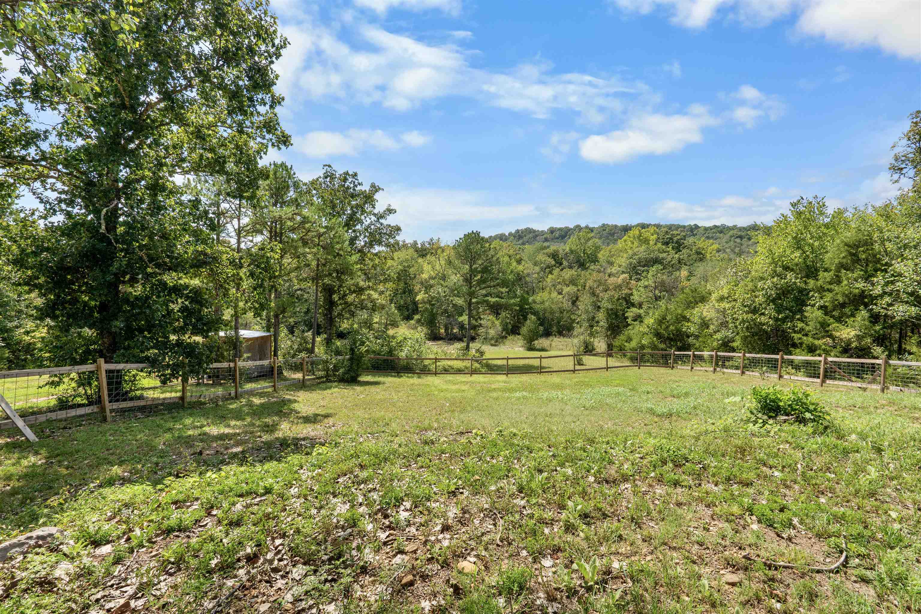 6653 Gorby Road Property Photo 15