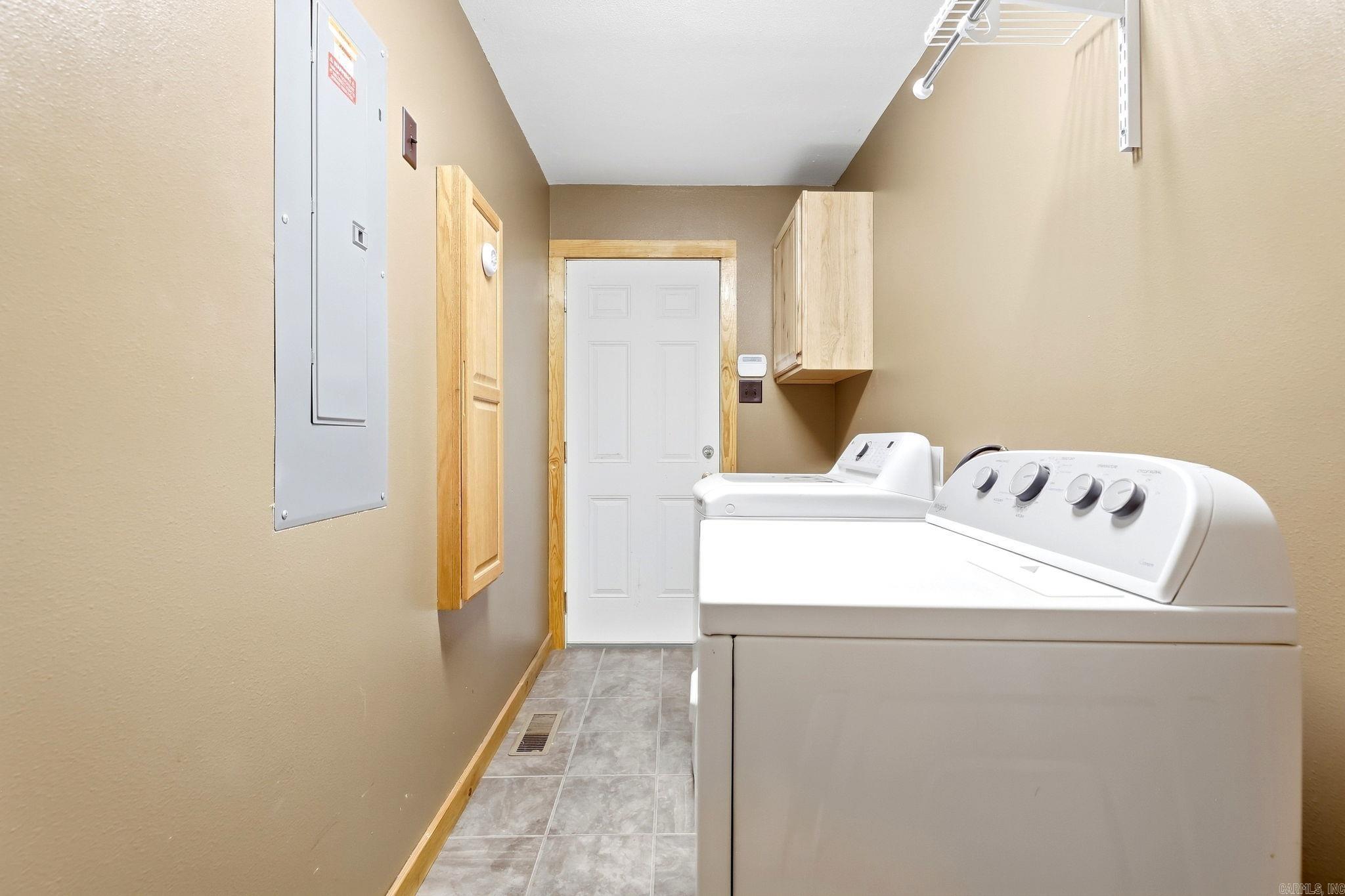 18500 Vimy Ridge Road Property Photo 44