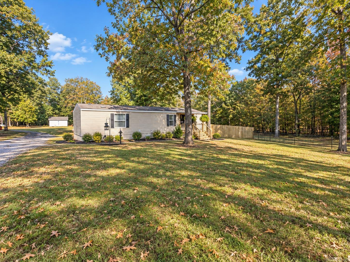 6 Funderburk Road Property Photo 1