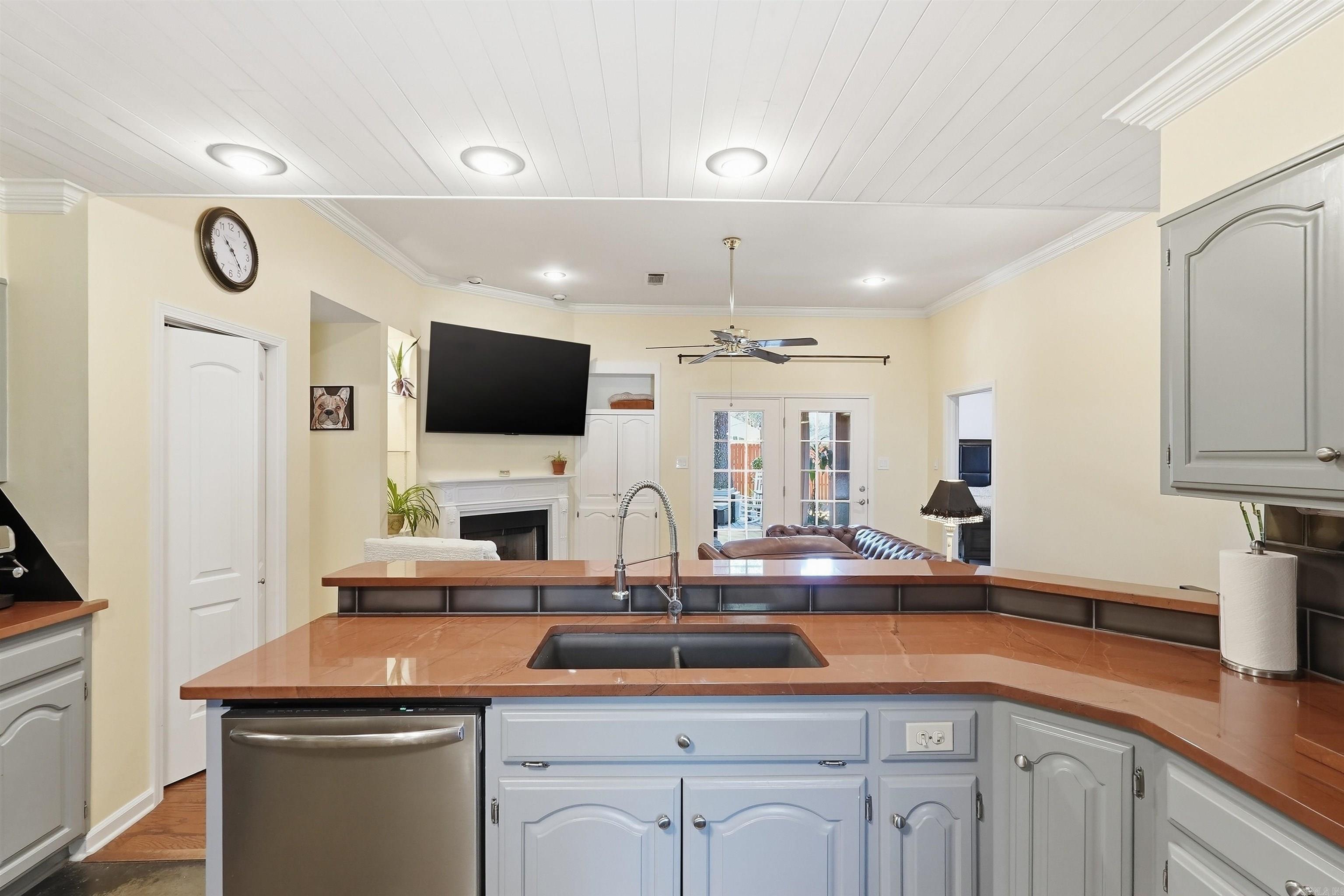 2835 Kent Lane Property Photo 11