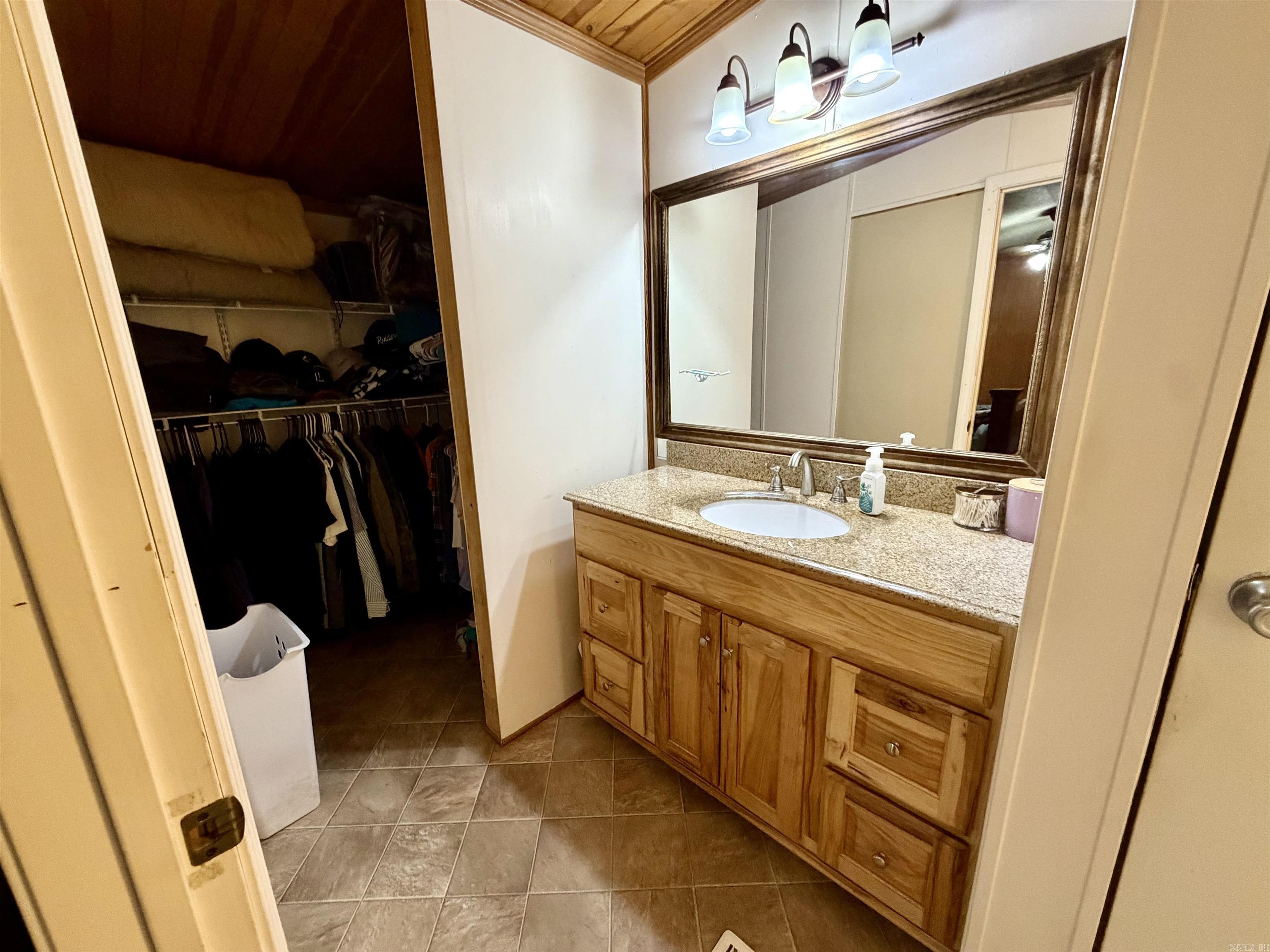 115 Delena Circle Property Photo 18