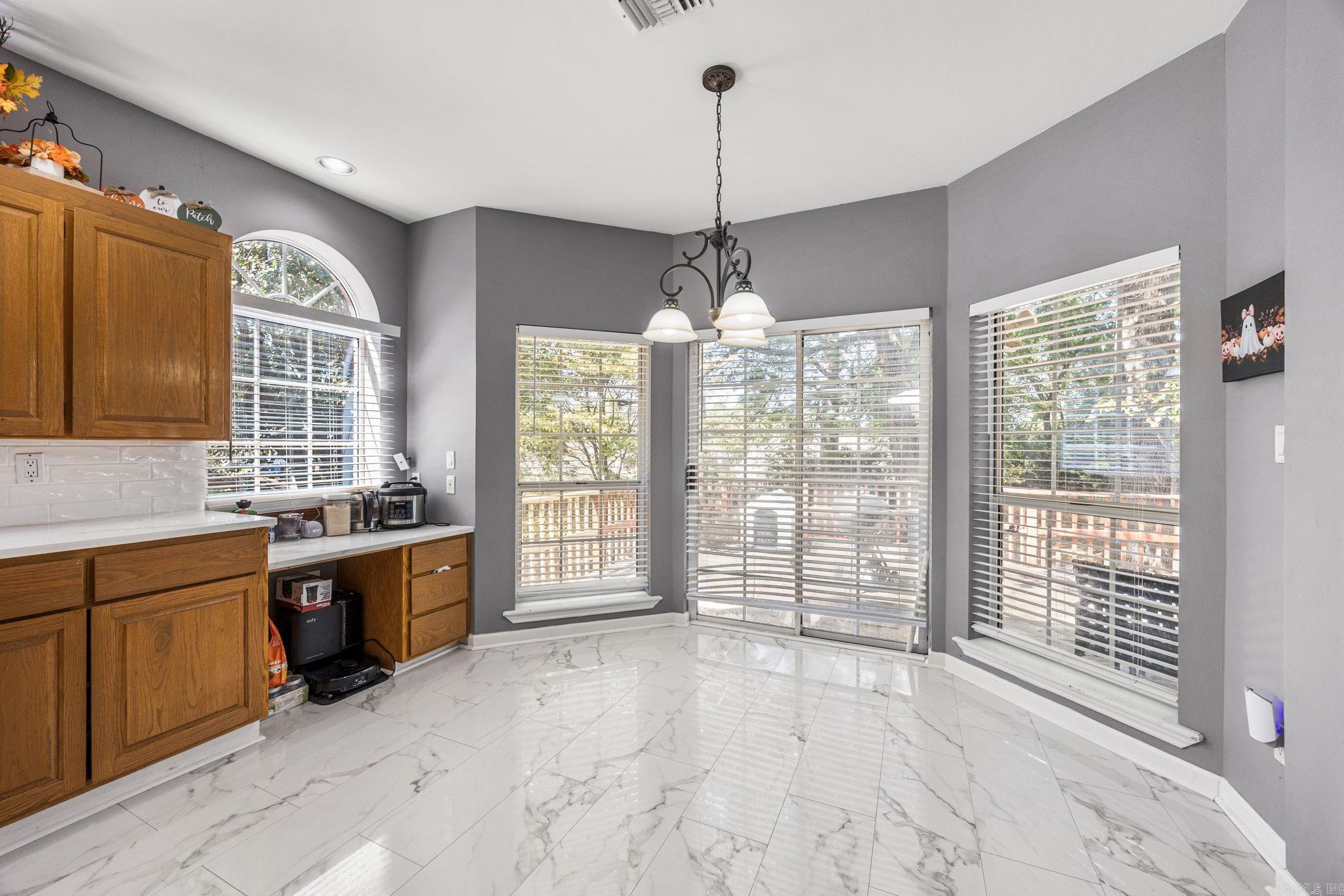 1728 Regal Drive Property Photo 18