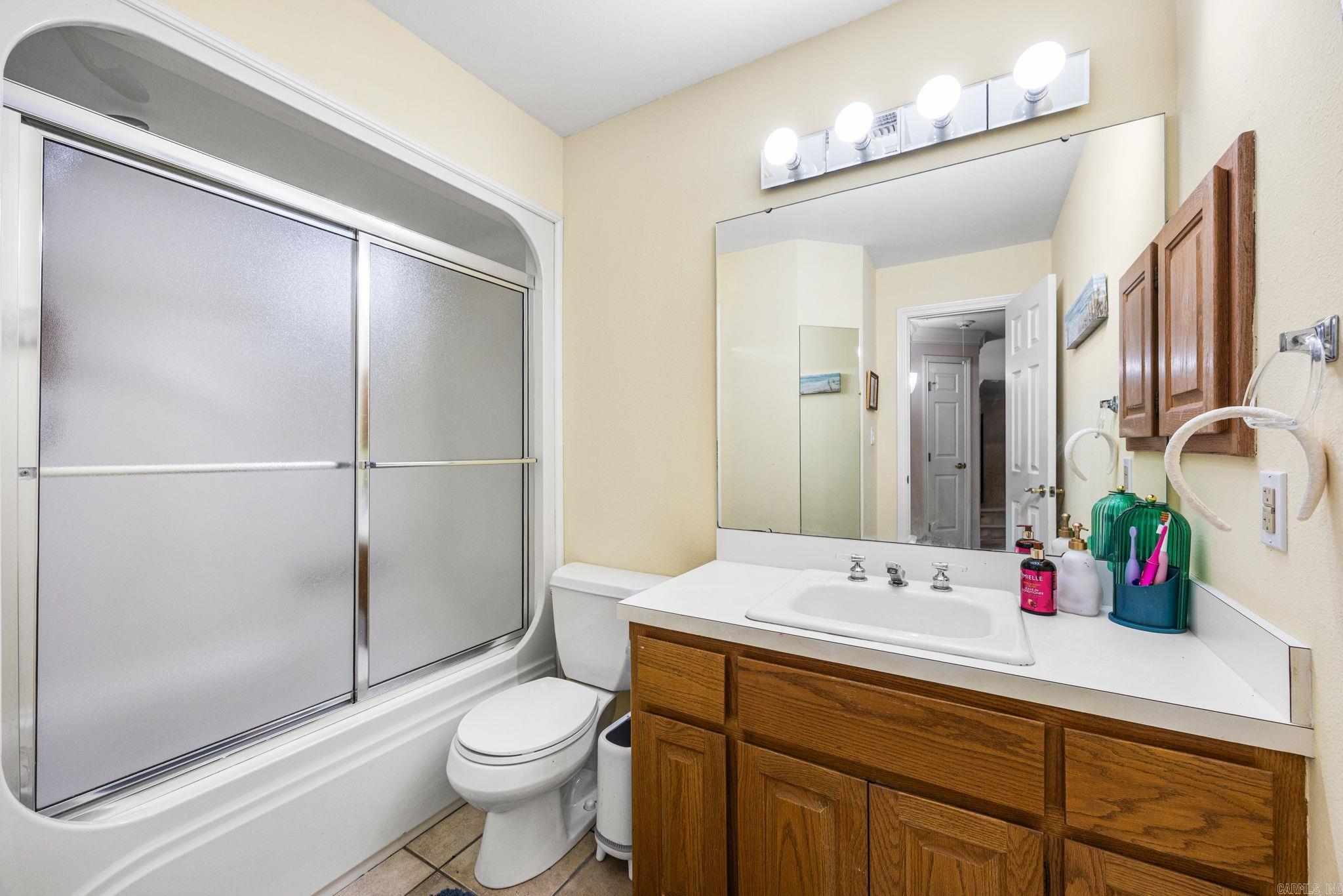 1728 Regal Drive Property Photo 33