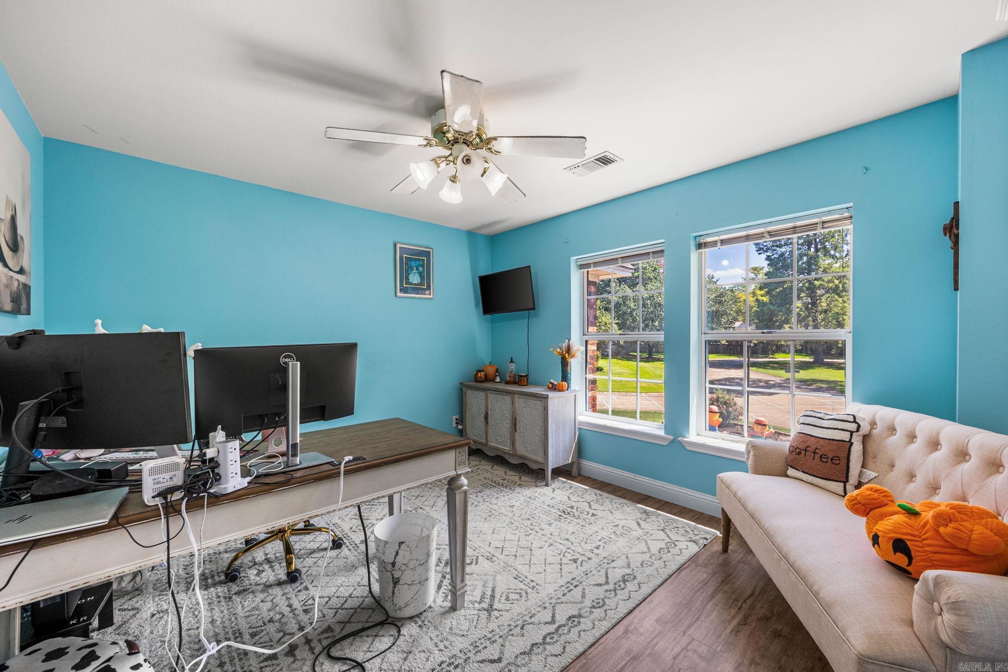 1728 Regal Drive Property Photo 35