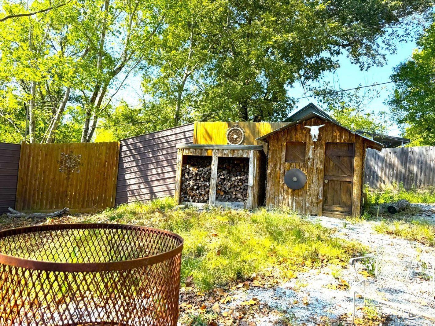131 Walnut Street Property Photo 28