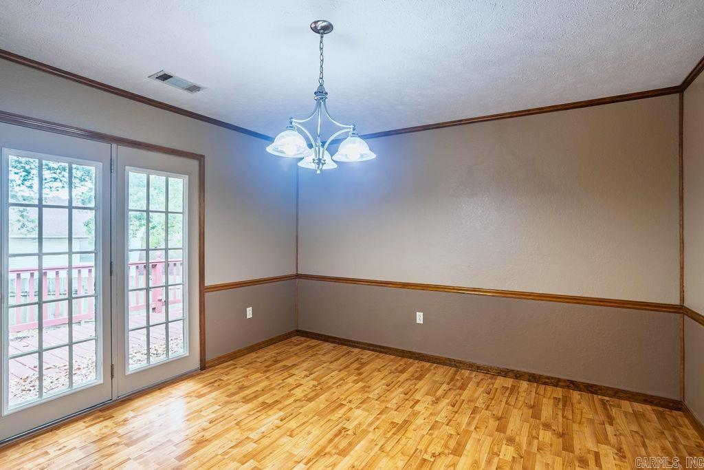 4 Oak Meadow Cove Property Photo 17