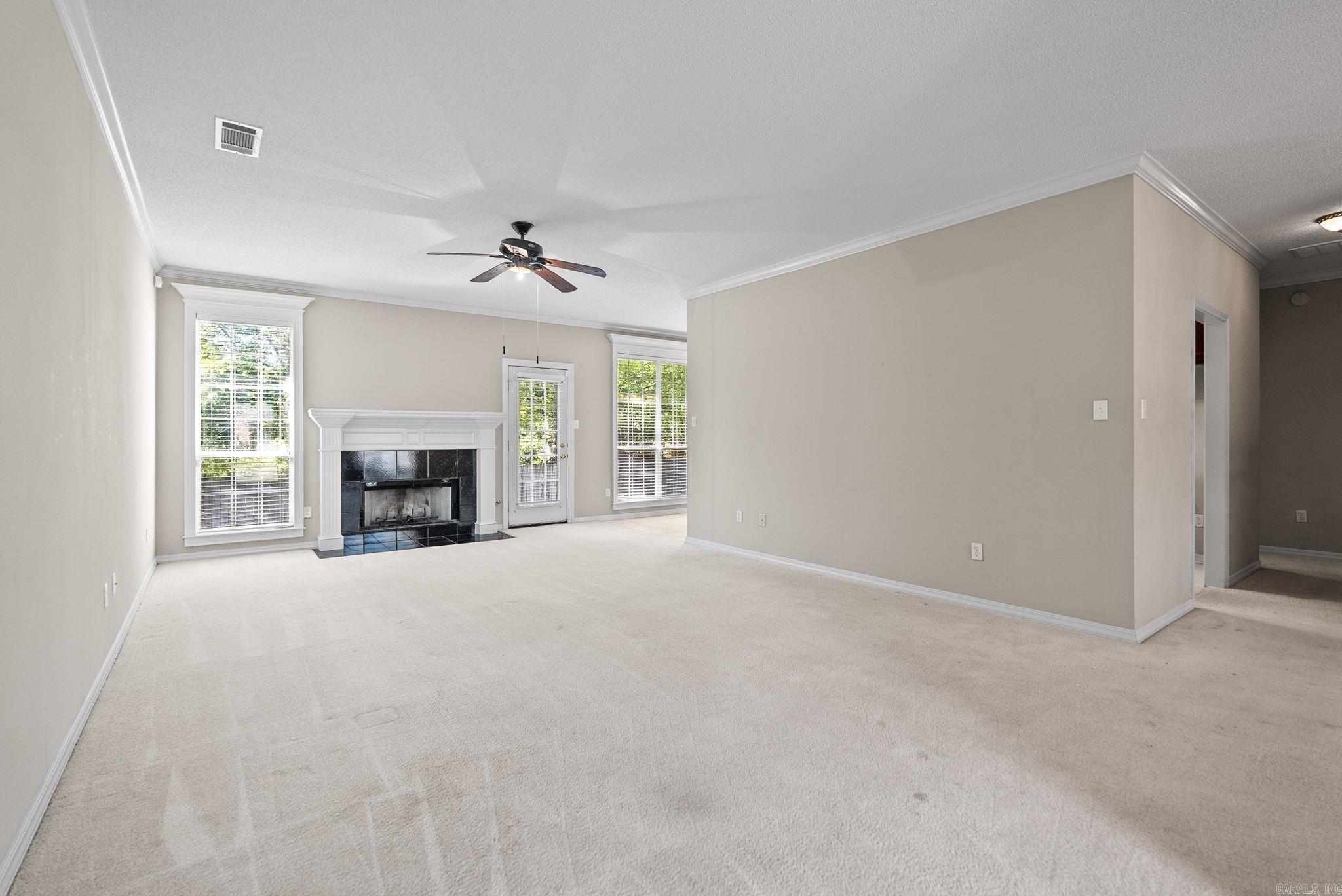 11 Westfield Drive Property Photo 6