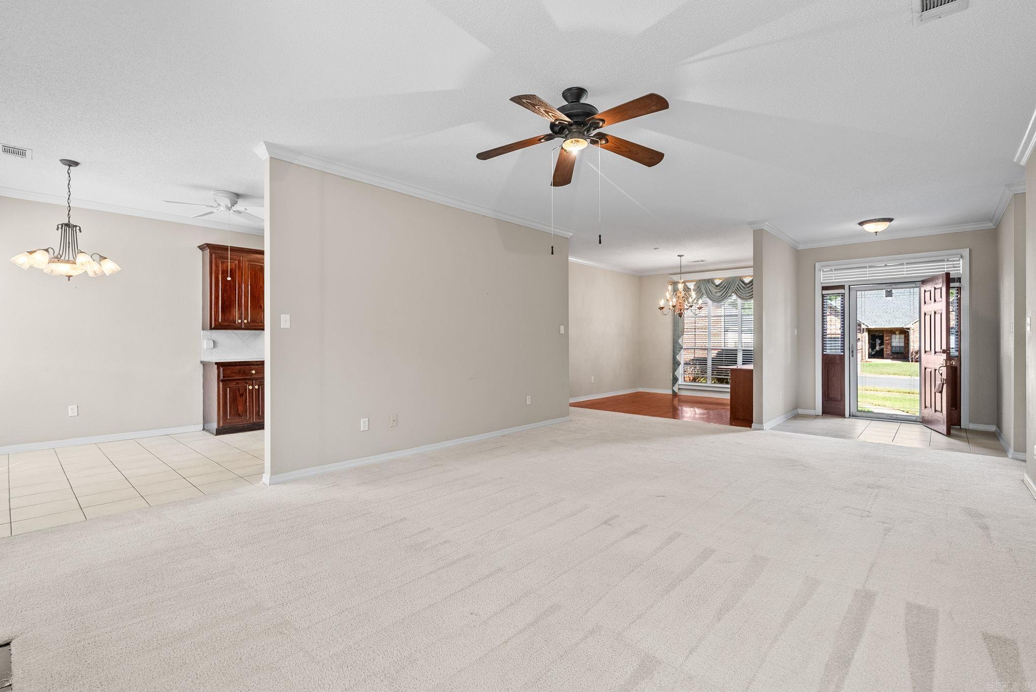 11 Westfield Drive Property Photo 8