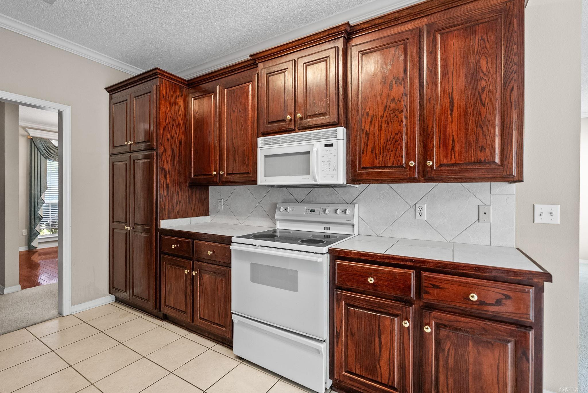 11 Westfield Drive Property Photo 15