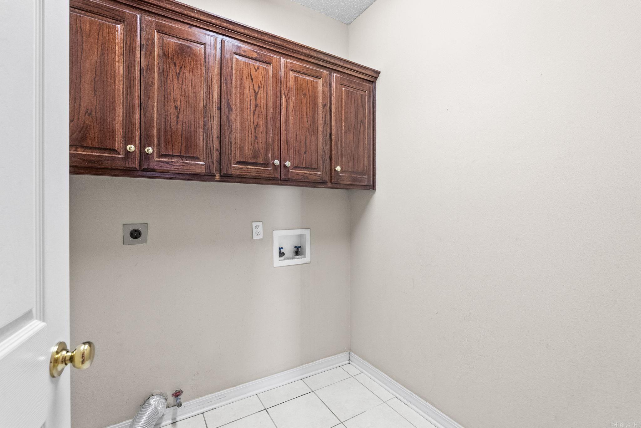 11 Westfield Drive Property Photo 16
