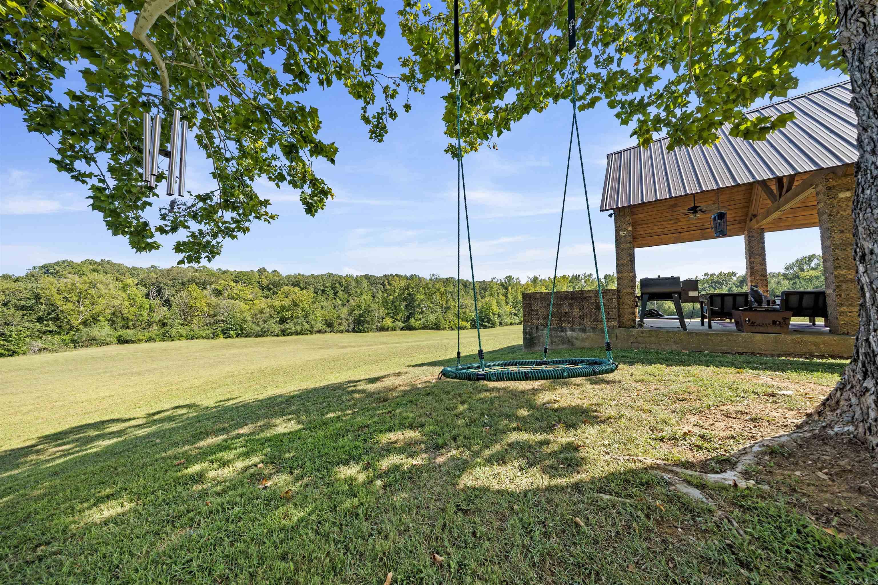 17928 Cathcart Road Property Photo 3