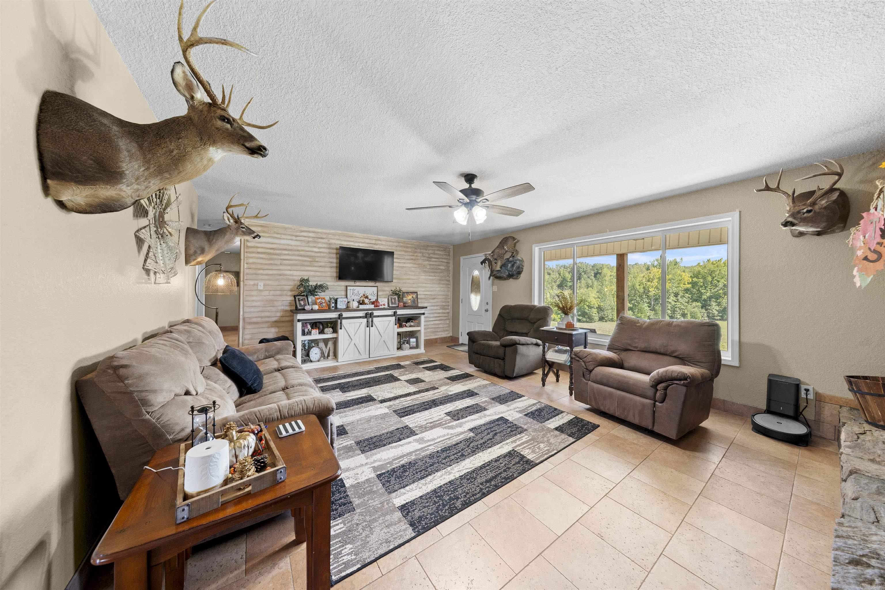 17928 Cathcart Road Property Photo 10