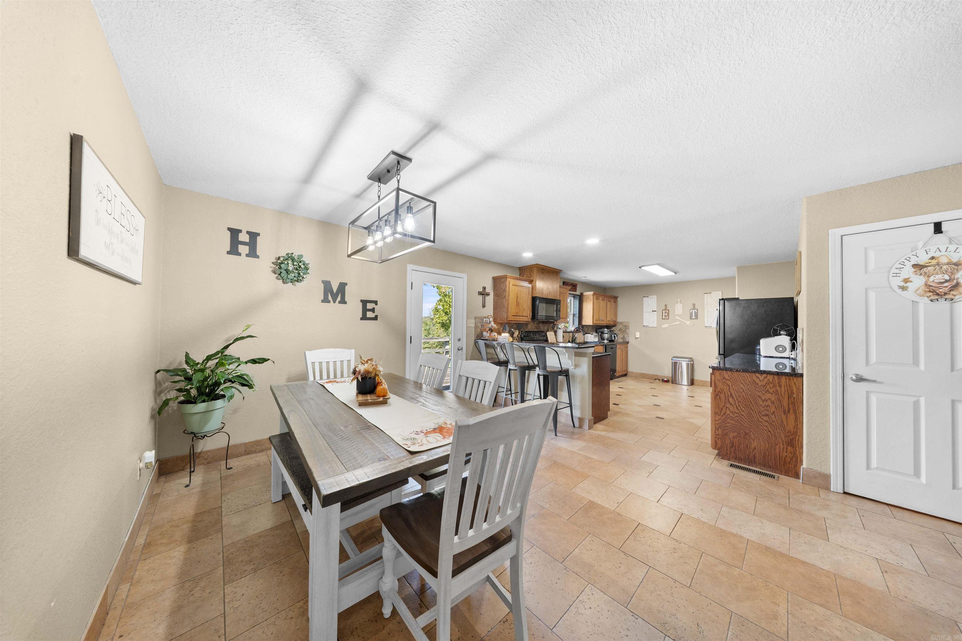 17928 Cathcart Road Property Photo 13