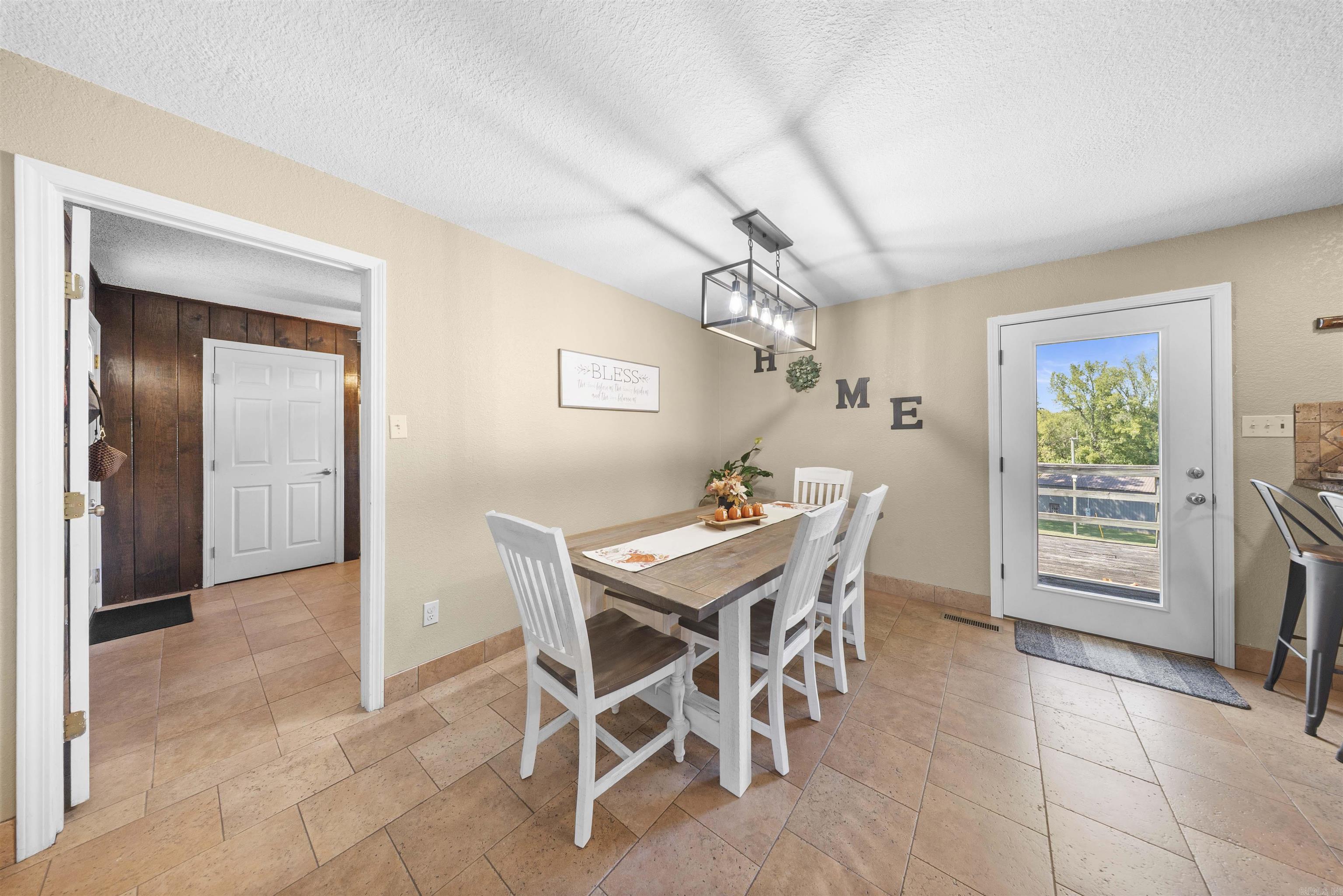 17928 Cathcart Road Property Photo 14